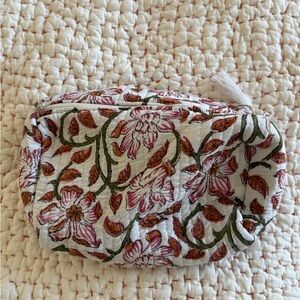 Floral Quilted zipper pouch - Multicolor